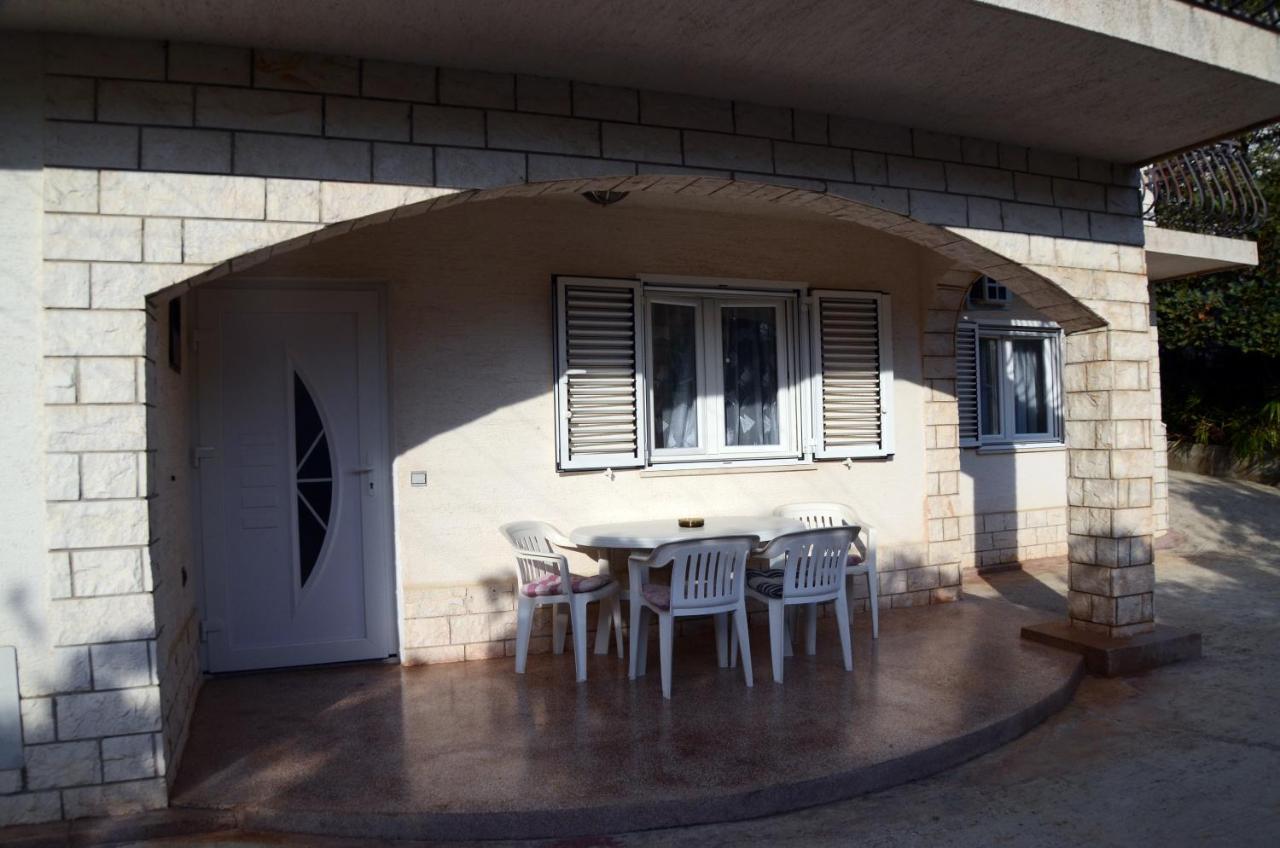 Dvosoban Apartman U Centru Grada Biograd Na Moru Eksteriør bilde