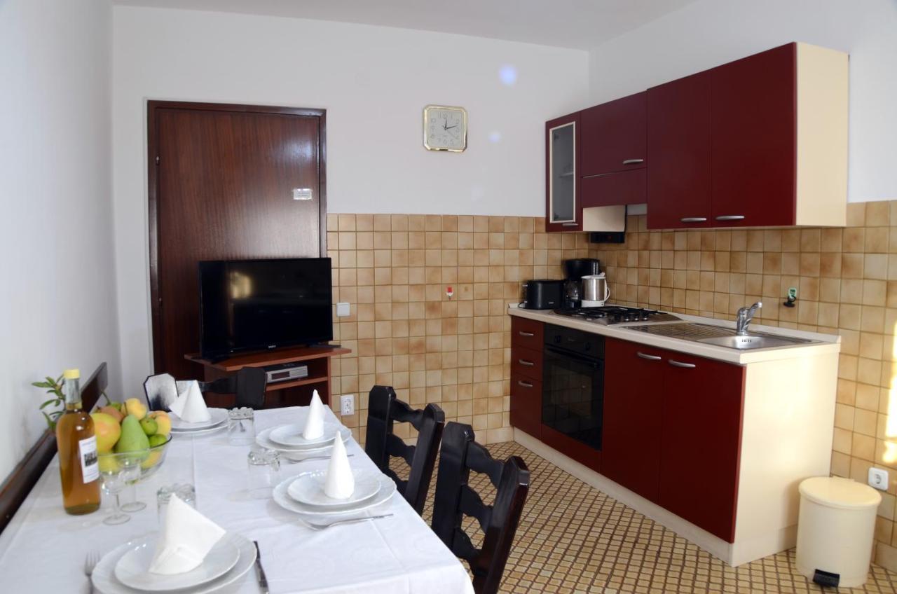 Dvosoban Apartman U Centru Grada Biograd Na Moru Eksteriør bilde