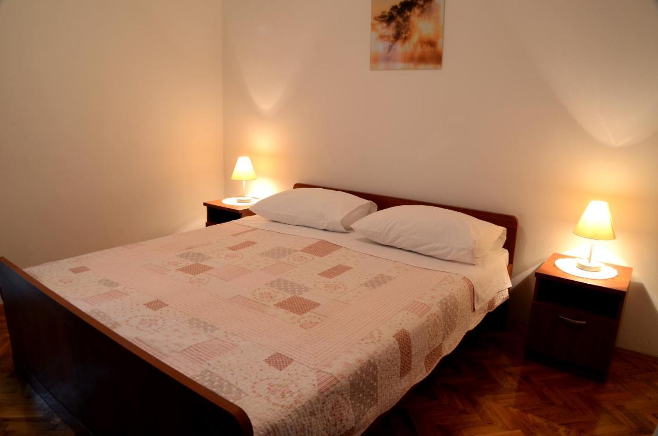 Dvosoban Apartman U Centru Grada Biograd Na Moru Eksteriør bilde
